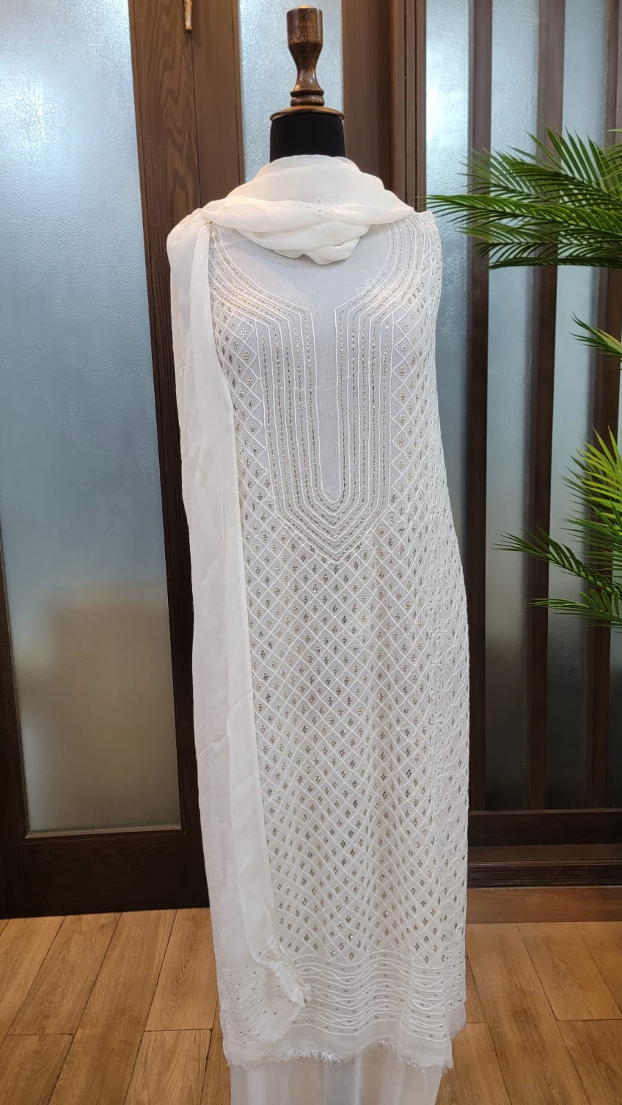 Kamdani mukaish work Color white only (Dyeable)  2 piece